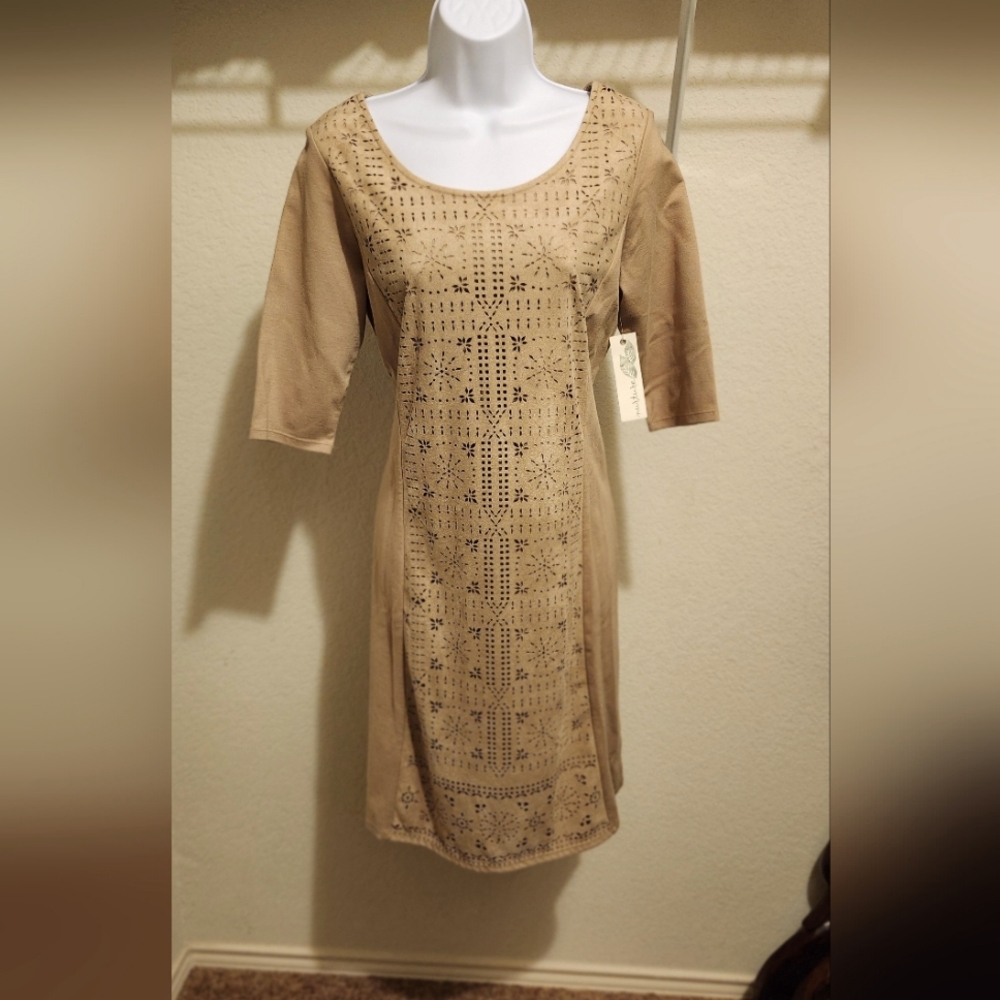 NWT Nurture Dress size Small